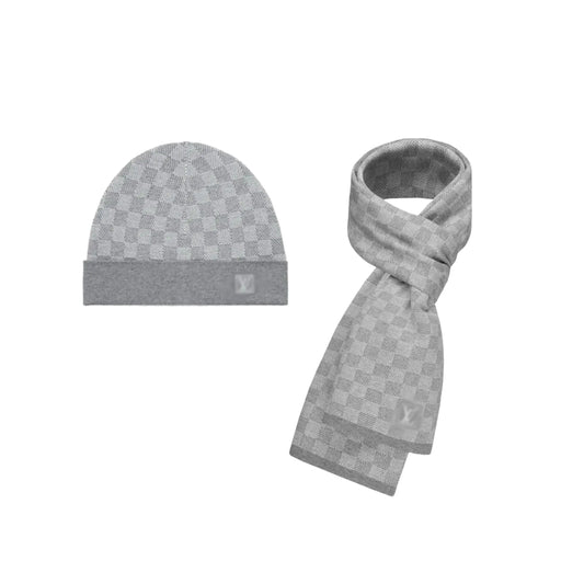 Gray men's chequered scarf and beanie set by Dawens Store, featuring a cozy beanie and stylish scarf for cold weather.